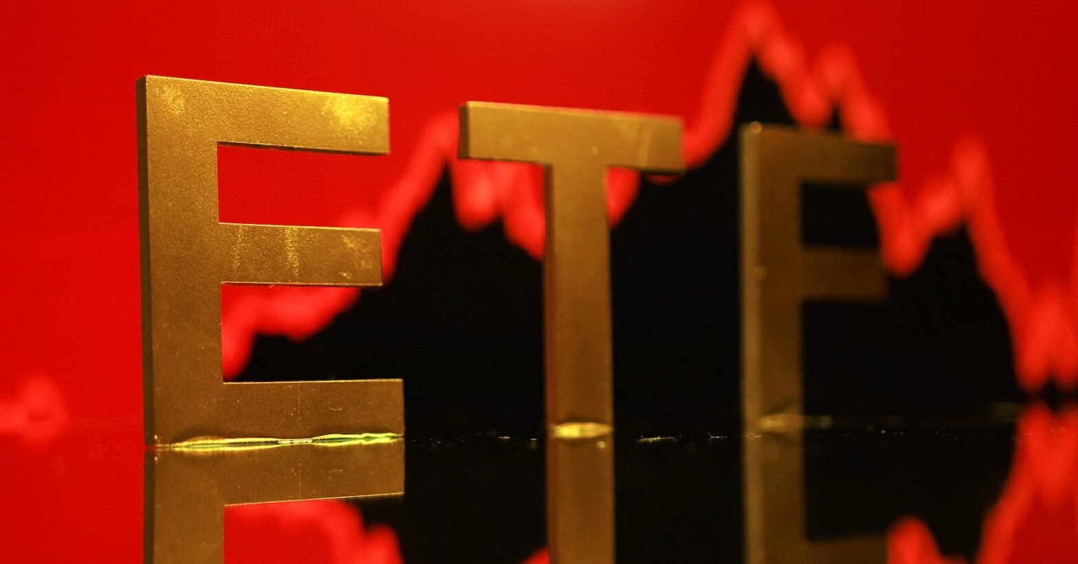 south-korea-to-cap-investment-in-single-stock-leveraged-etfs,-ministry-says