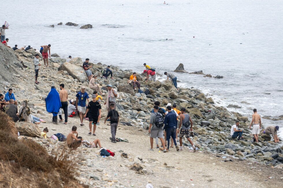at-least-18-die-after-breach-of-border-between-morocco-and-spanish-exclave-of-ceuta