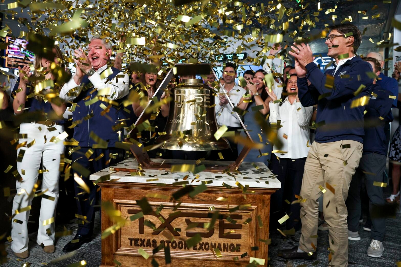let-the-trading-begin:-dallas’-texas-stock-exchange-rings-bell-to-mark
