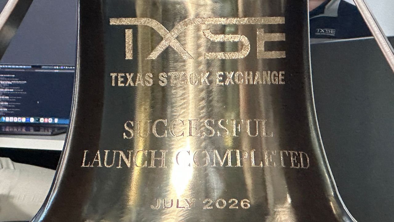 first-closing-bell-rings-at-the-texas-stock-exchange