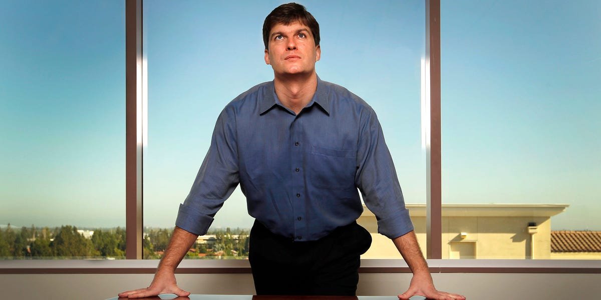 michael-burry-warns-of-a-‘bloody-mess’-scenario-that-could-hit-stocks