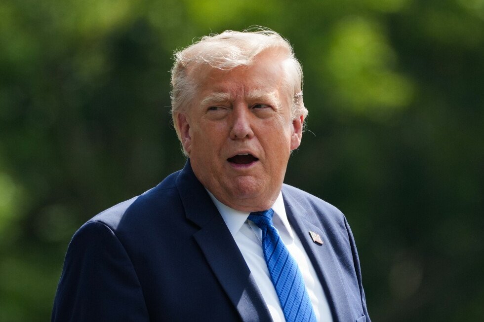 trump-accounts-at-capital-one-were-closed-in-2021-over-money-laundering-concerns