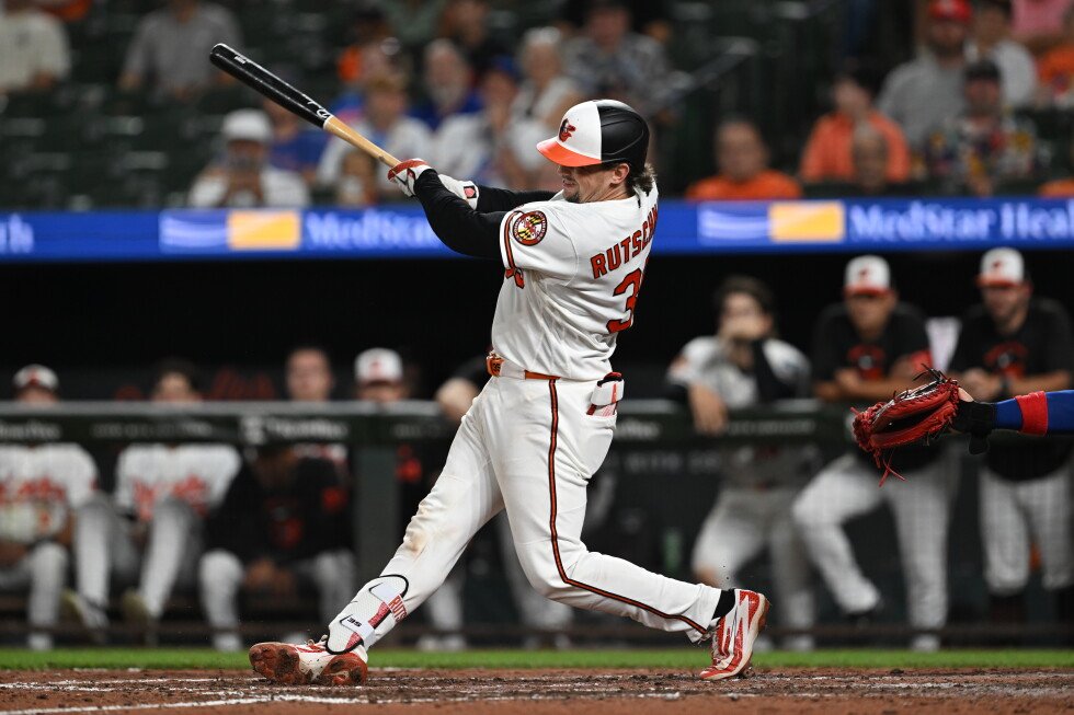 mlb-trade-deadline:-phillies-add-3-time-batting-champion-luis-arraez