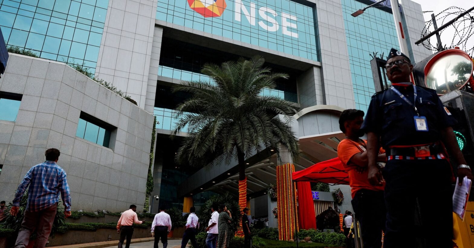 india’s-nifty-50-seen-opening-lower-as-new-closing-auction-spurs-caution