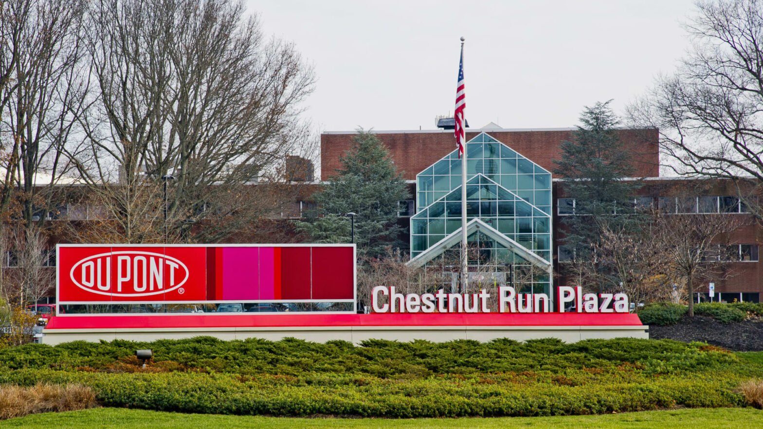 here’s-why-we’re-sticking-with-dupont-despite-a-noisy-quarter