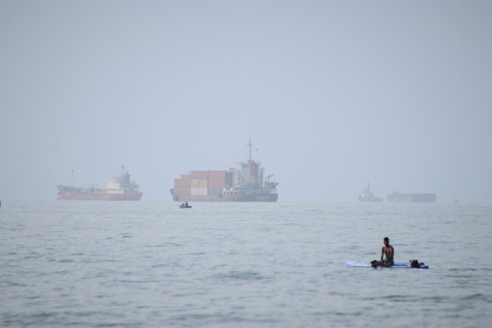 officials-report-progress-on-a-deal-to-reopen-the-strait-of-hormuz