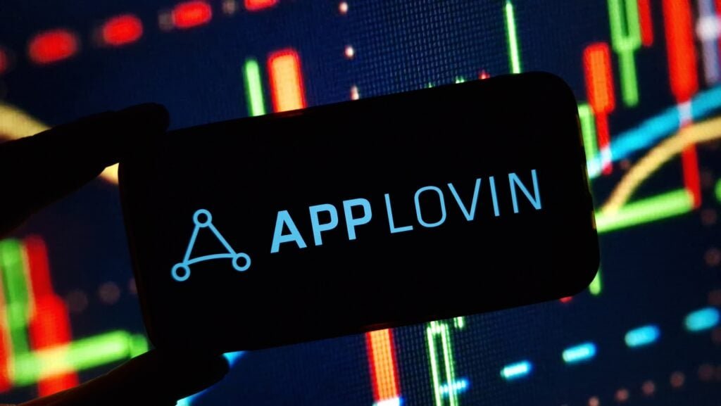 applovin-likely-to-report-higher-q2-earnings;-these-most-accurate-analysts-revise-forecasts-ahead-of-earn