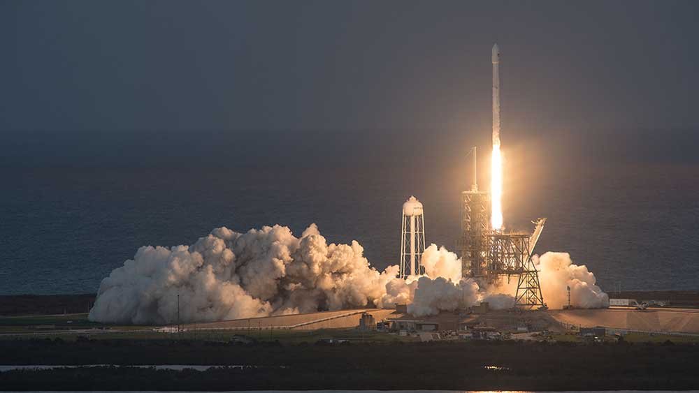 spacex-stock-dives-analysts-react-to-earnings-beat,-shift-price-targets.