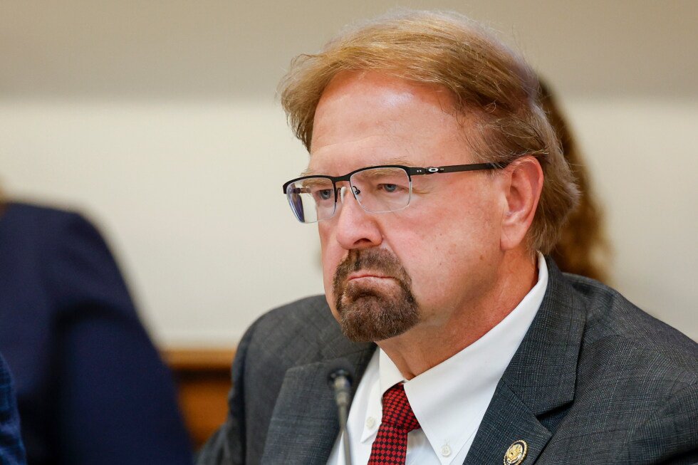 north-carolina-congressman-chuck-edwards-drops-reelection-bid