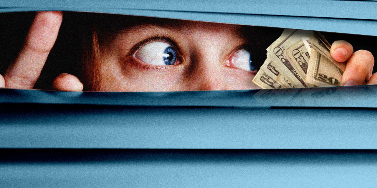 how-to-earn-a-9%-dividend-yield-while-cutting-your-risk-in-the-stock-market