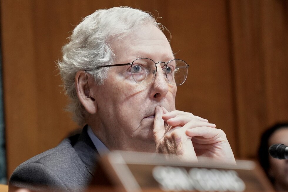 mitch-mcconnell-says-he’s-leaving-rehab-center-to-recover-at-home