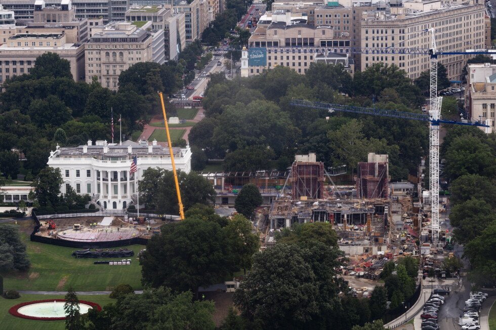 appeals-court-orders-halt-to-white-house-ballroom-construction