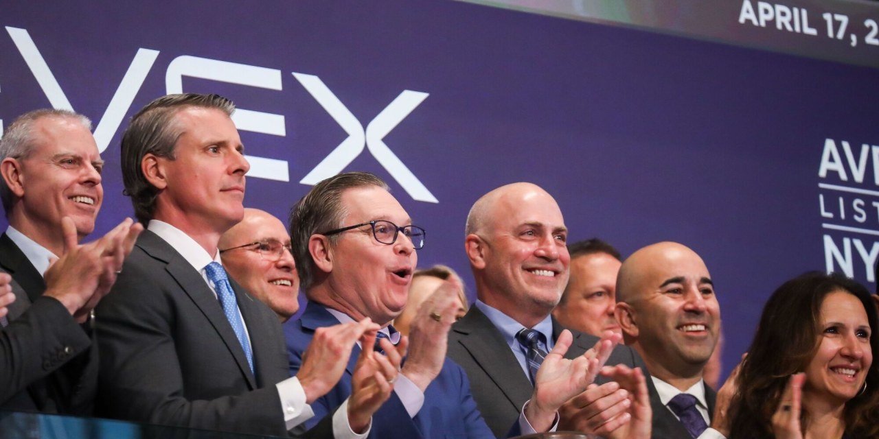 private-equity-firms-eager-for-exits-pounce-on-hot-ipo-market