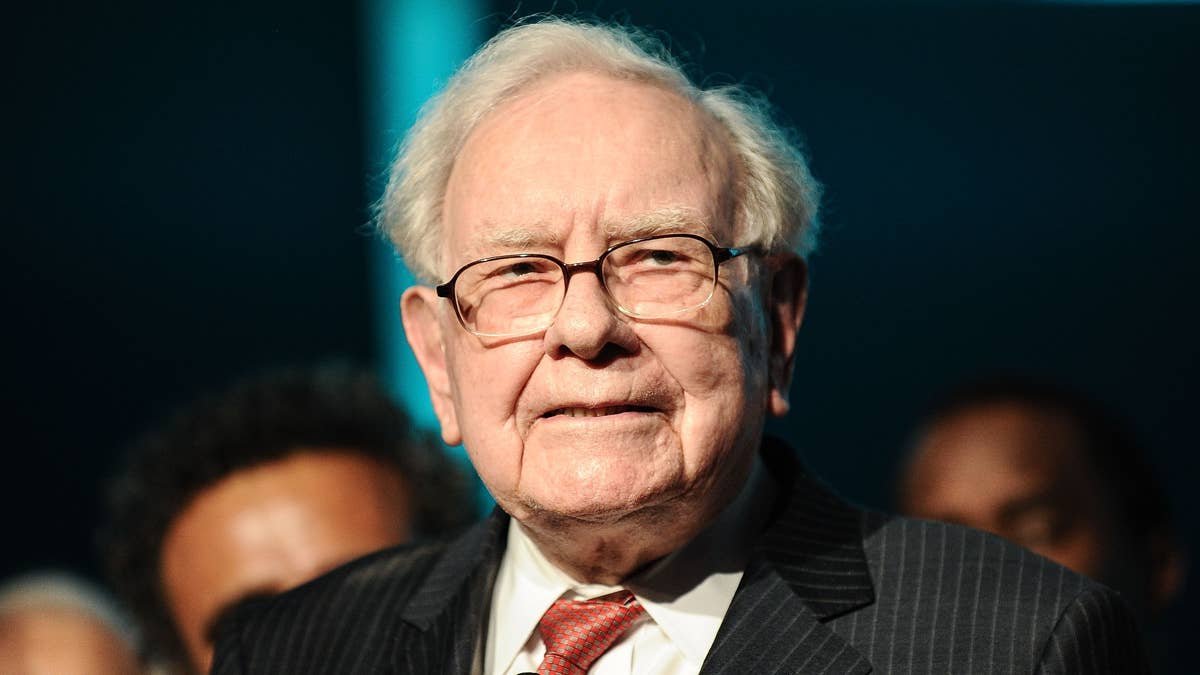 warren-buffett-sends-a-blunt-message-to-stock-market-investors