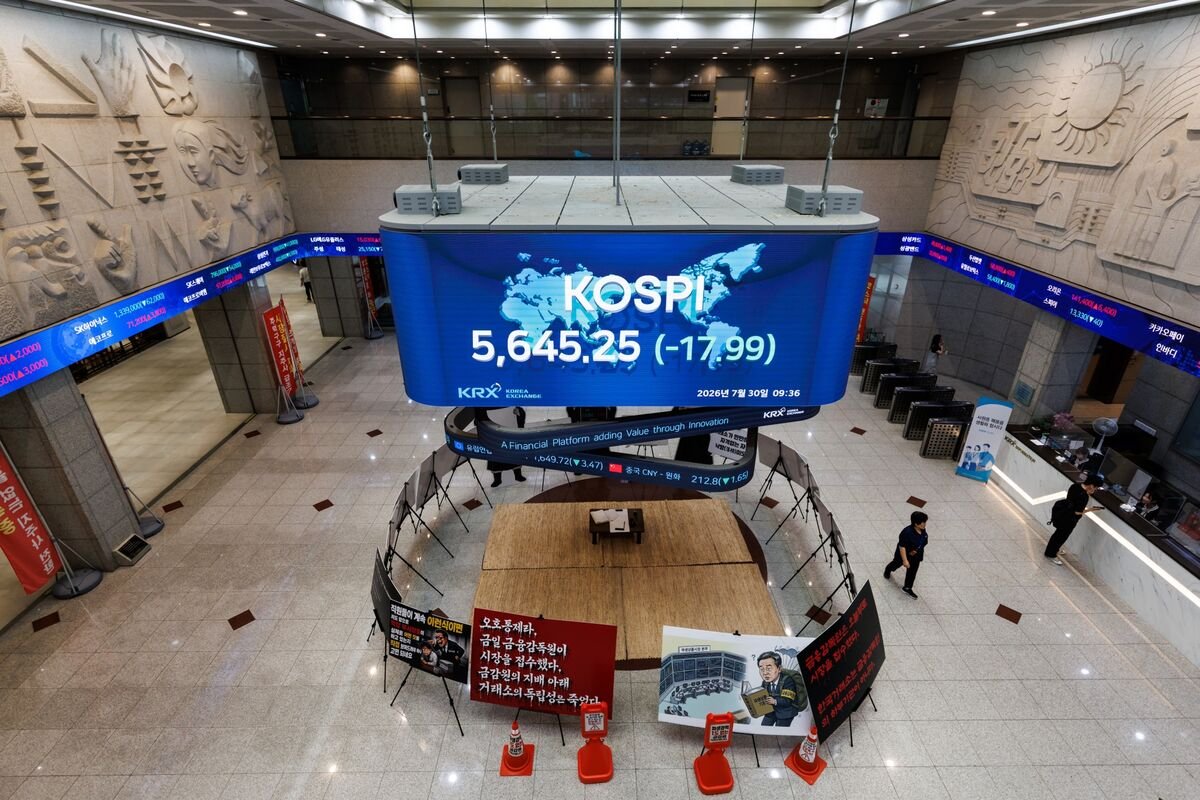 korea-volatility-spike-ebbs-as-leveraged-trades-are-flushed-out