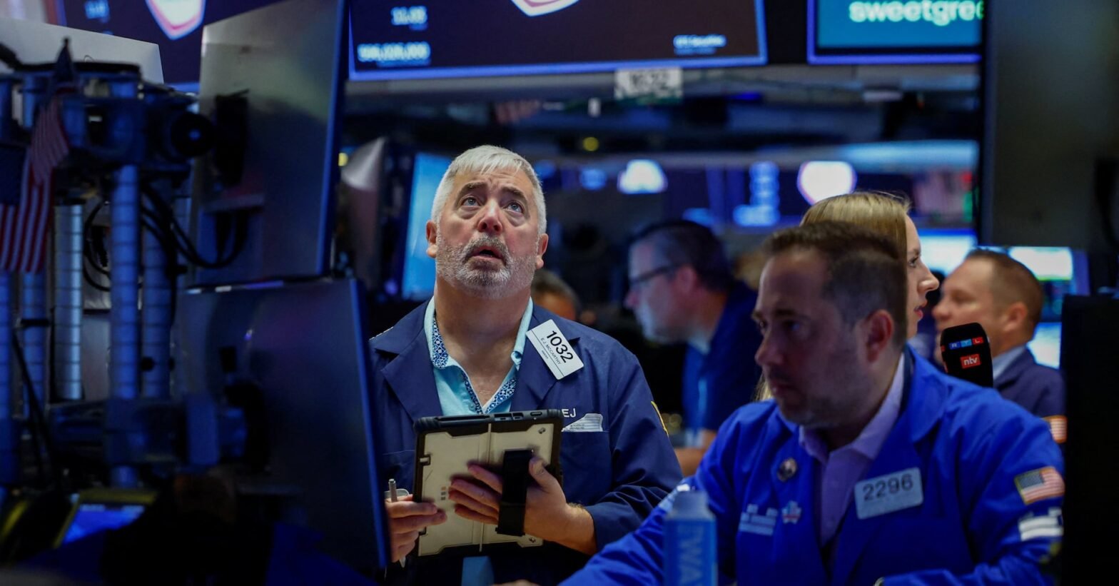 fomo-fuels-wall-street’s-breakout-rally-as-traders-pile-in