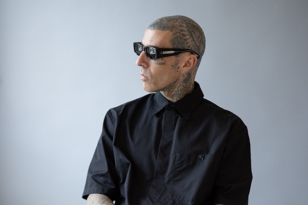 blink-182’s-travis-barker-opens-up-in-interview:-‘i-almost-died’