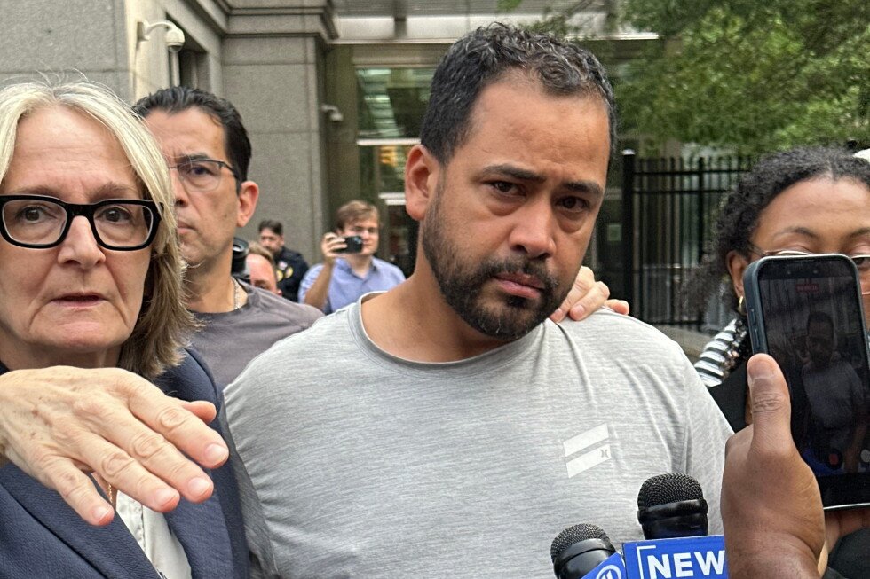 speedboat-operator-to-appear-in-ny-federal-court-after-capsizing-killed-a-woman-and-her-infant
