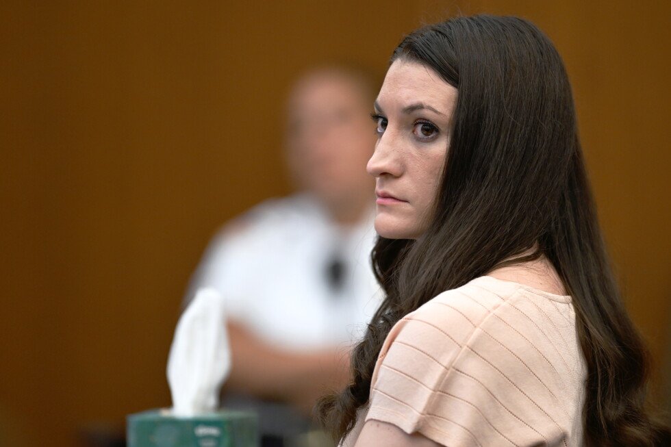 lindsay-clancy’s-phone-shows-search-history-before-she-killed-her-kids