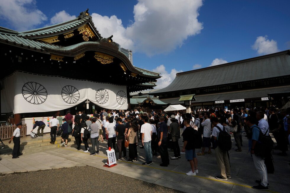 how-religion-and-remembrance-of-war-dead-intersect-at-yasukuni-shrine