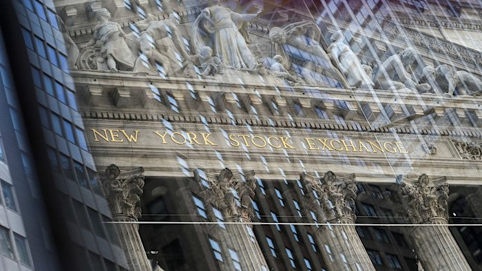 the-wrong-lessons-are-being-drawn-over-worries-on-public-equities
