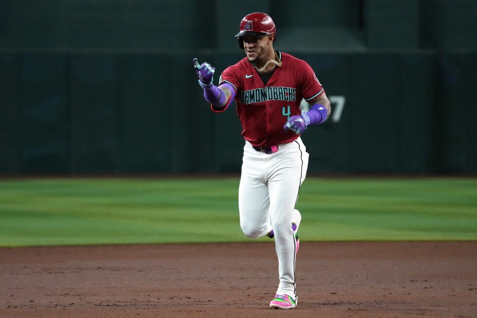 diamondbacks-manager-torey-lovullo-hopeful-ketel-marte-will-play-again-this-season