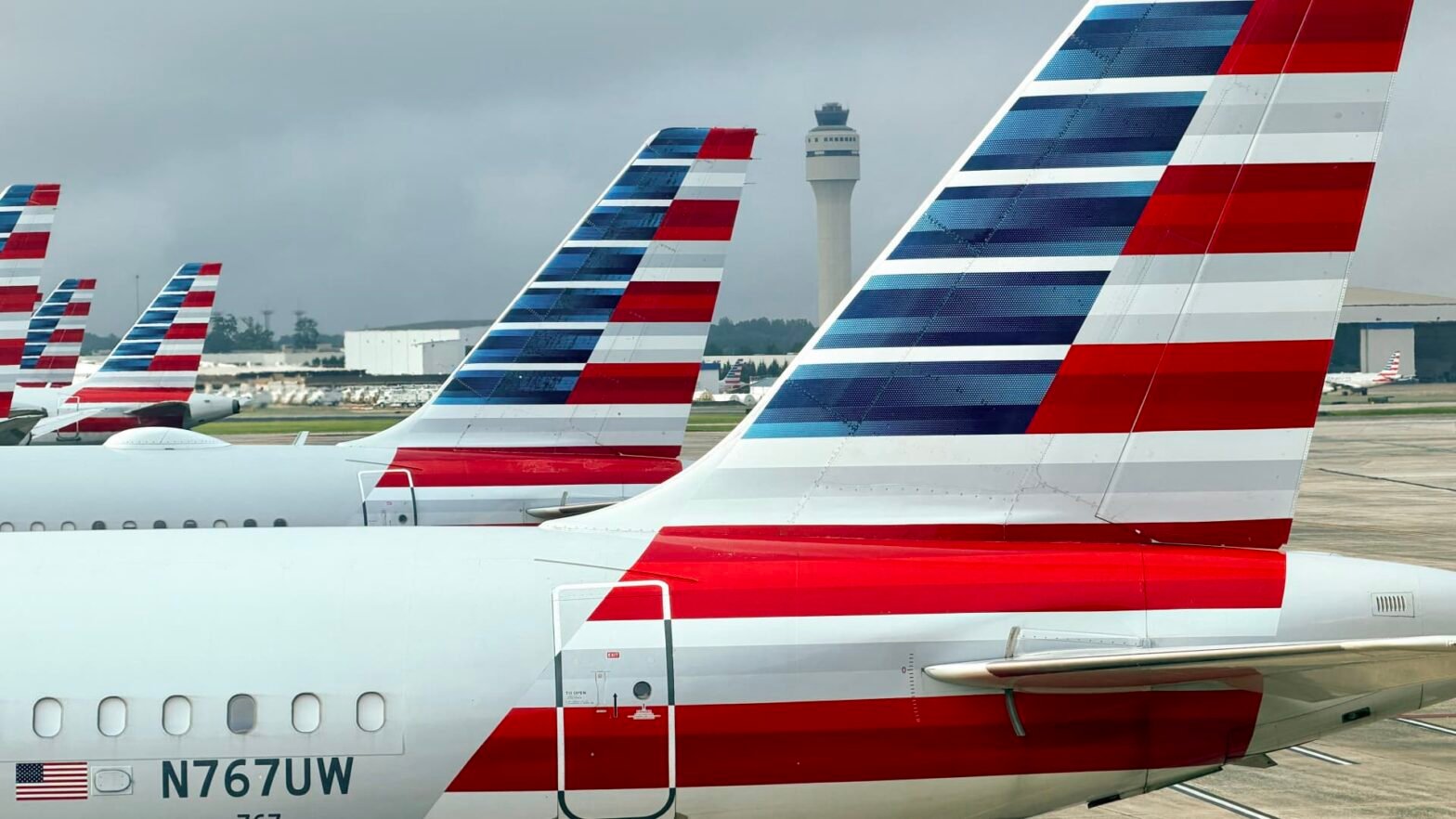 target-earnings,-canada-tariffs,-american-airlines’-seatback-screens-and-more-in-morning-squawk
