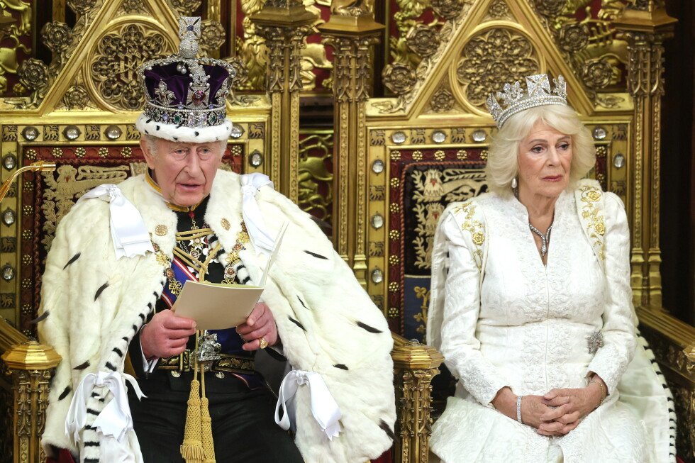 uk-queen-yearned-to-share-king’s-cancer-diagnosis-during-charity-visit