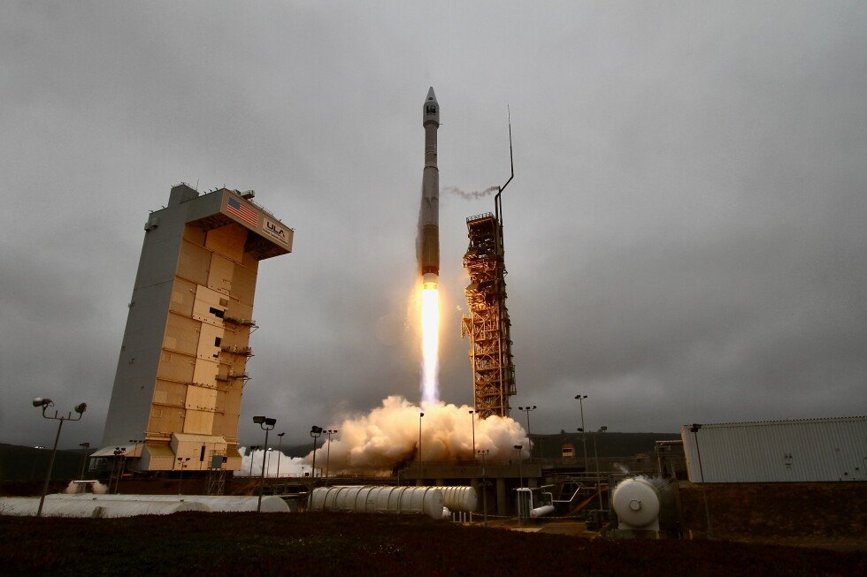 invited-media-briefly-detained-at-california-space-force-base