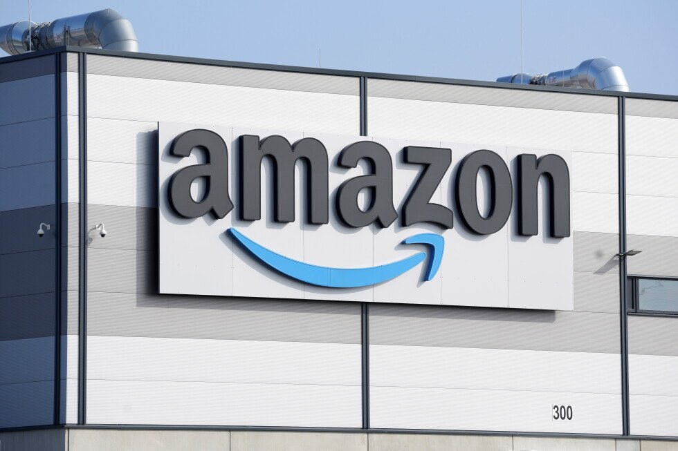 amazon-plans-to-offer-drone-deliveries-to-millions-more-people-this-year