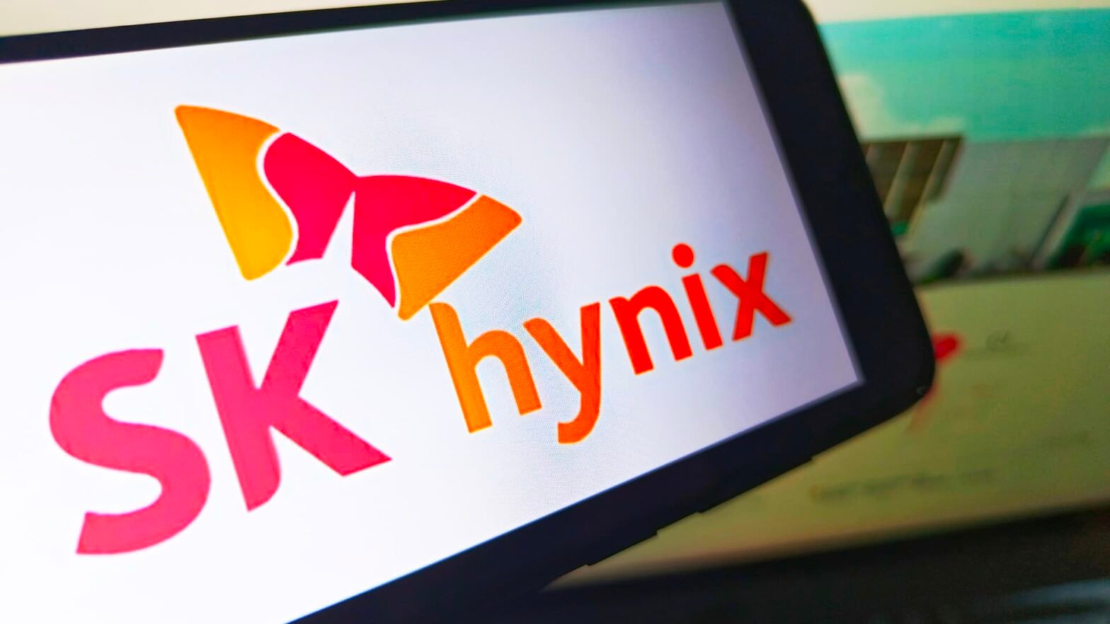 sk-hynix-shares-surge-over-12%-in-seoul-after-announcing-massive-stock-buyback