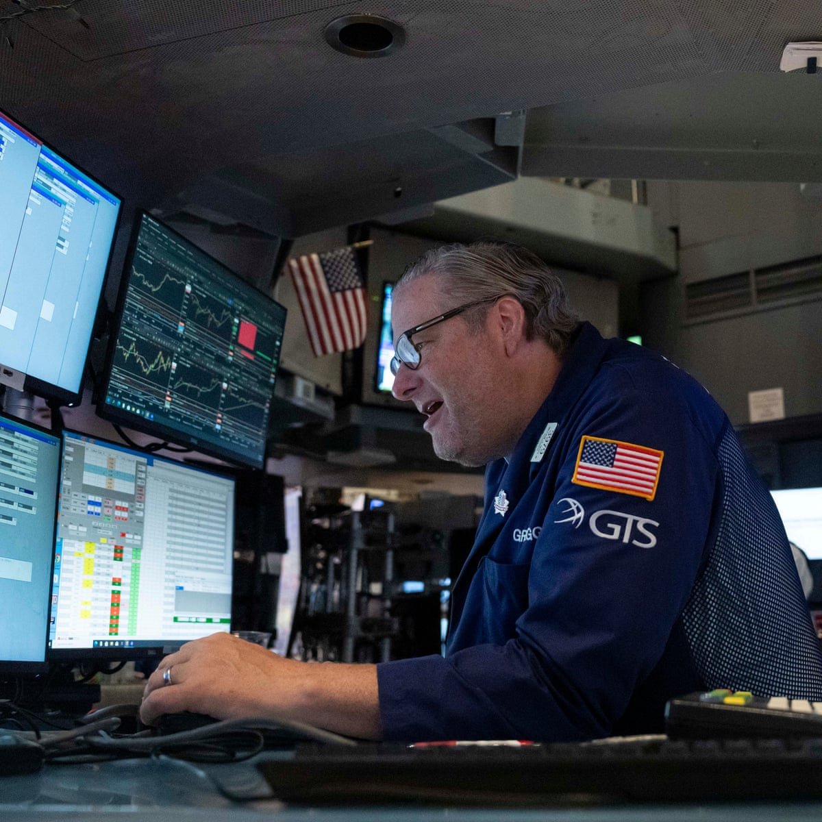 why-is-us-bond-market-turmoil-hitting-governments-worldwide?