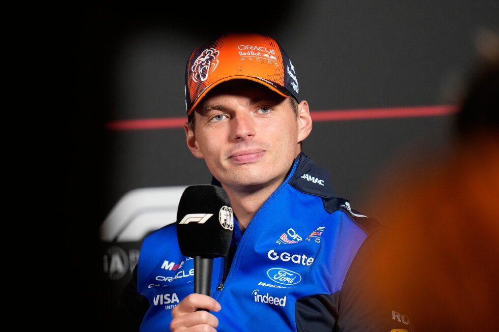 max-verstappen-extends-f1-contract-with-red-bull-to-2030
