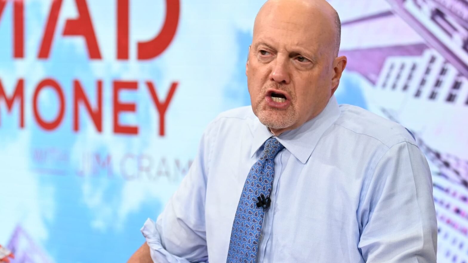 jim-cramer-says-there’s-an-‘incredibly-jarring-gulf-between-stock-prices-and-reality’