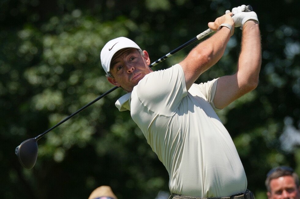 rory-mcilroy-makes-quick-turnaround-for-5-way-share-of-the-lead-at-bmw-as-ailing-scheffler-fades