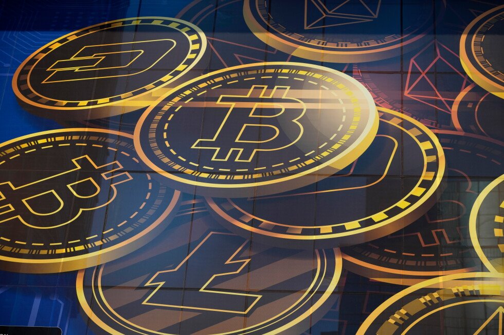 gold-and-bitcoin-went-from-chumps-to-champs-very-quickly-this-week