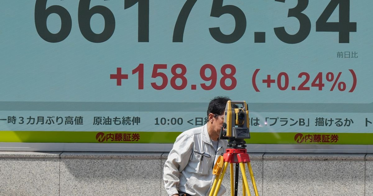 asian-shares-mostly-decline-as-bond-market-pressure-mounts