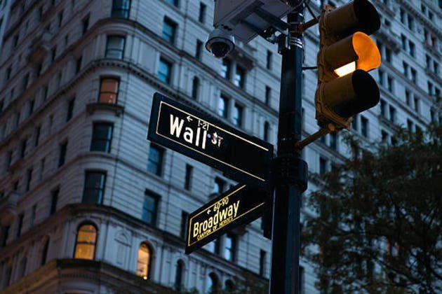 stock-market-mixed-as-tech-stocks-come-under-pressure
