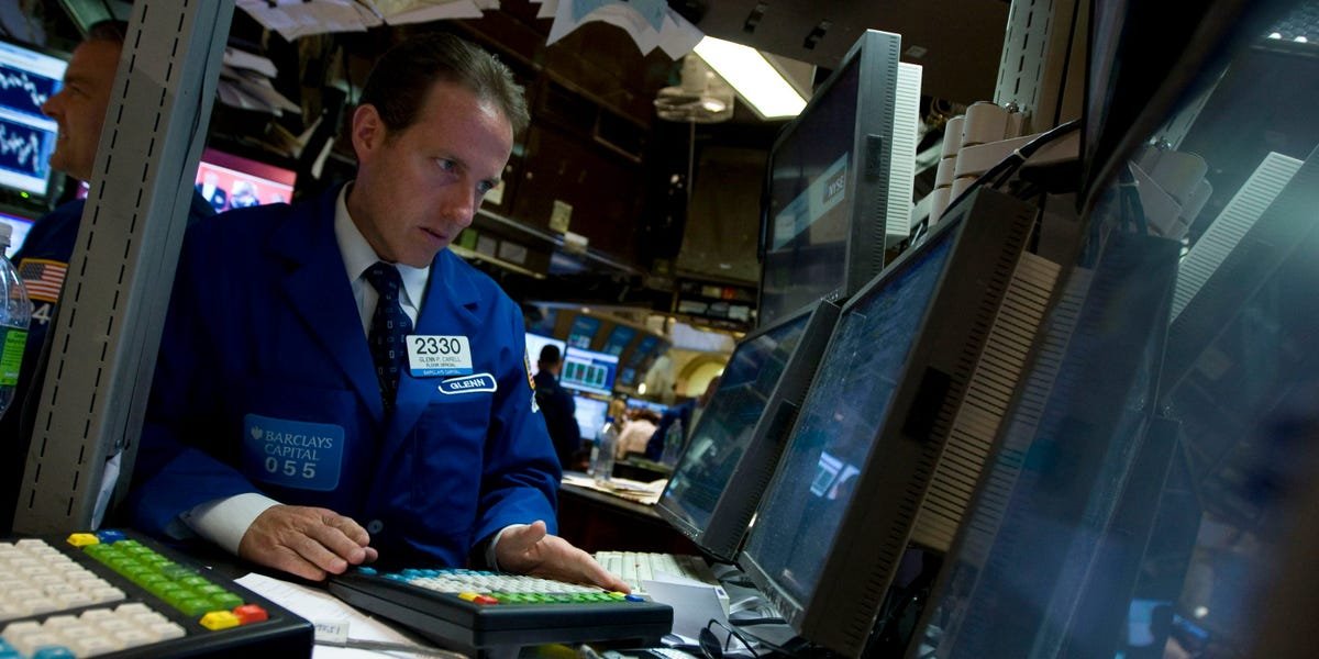 stock-market-warning:-technical-signals-say-be-ready-to-sell,-jpmorgan-says