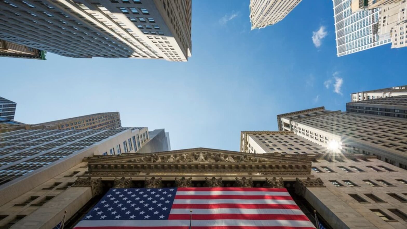 us-stock-market-today:-s&p-500,-dow-rebound-as-treasury-yields-slip;-nasdaq-up-on-chip-boost
