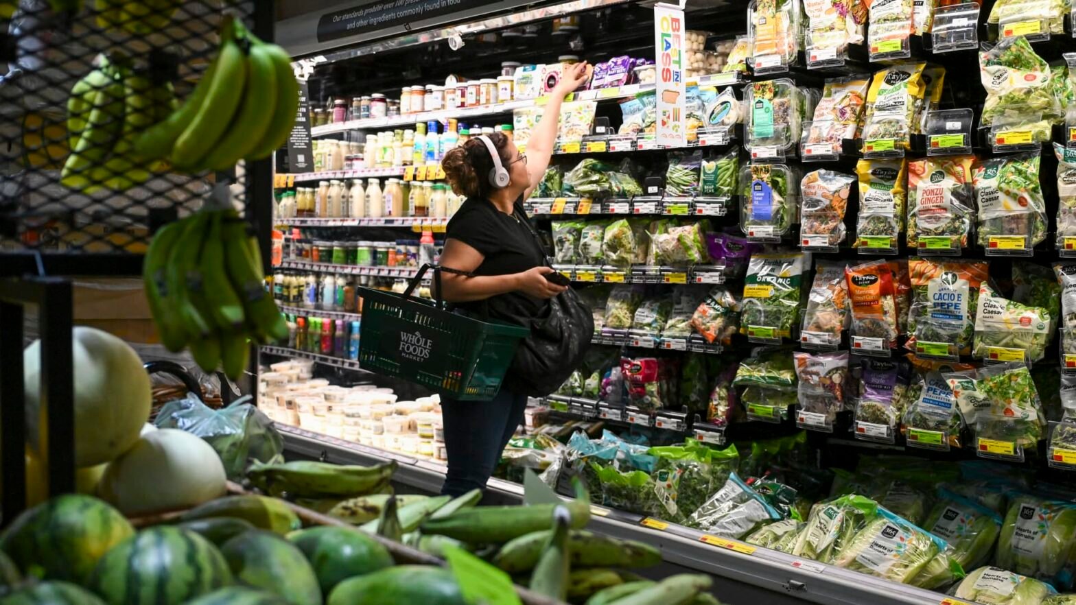 fed’s-preferred-inflation-gauge-shows-core-prices-rose-3.3%-annually-in-july