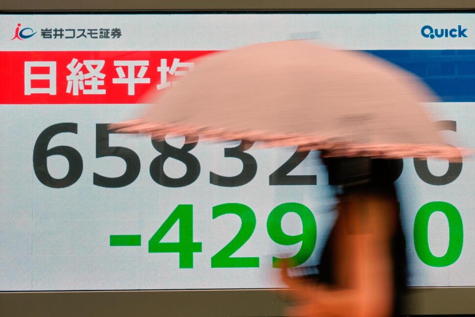 asian-stocks-are-mixed-after-wall-street-losses-following-economic-updates