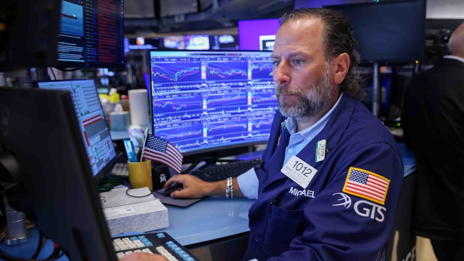 s&p-500-futures-are-little-changed-as-investors-count-down-to-warsh’s-jackson-hole-address:-live-updates