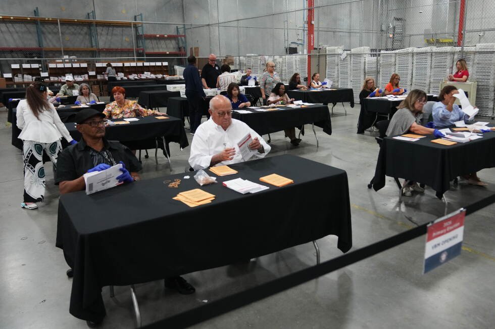 trump-appeals-latest-decision-blocking-mail-voting-changes