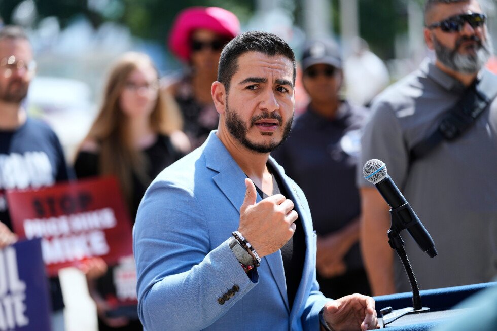 el-sayed-apologizes-for-comments-about-an-attack-on-a-michigan-synagogue