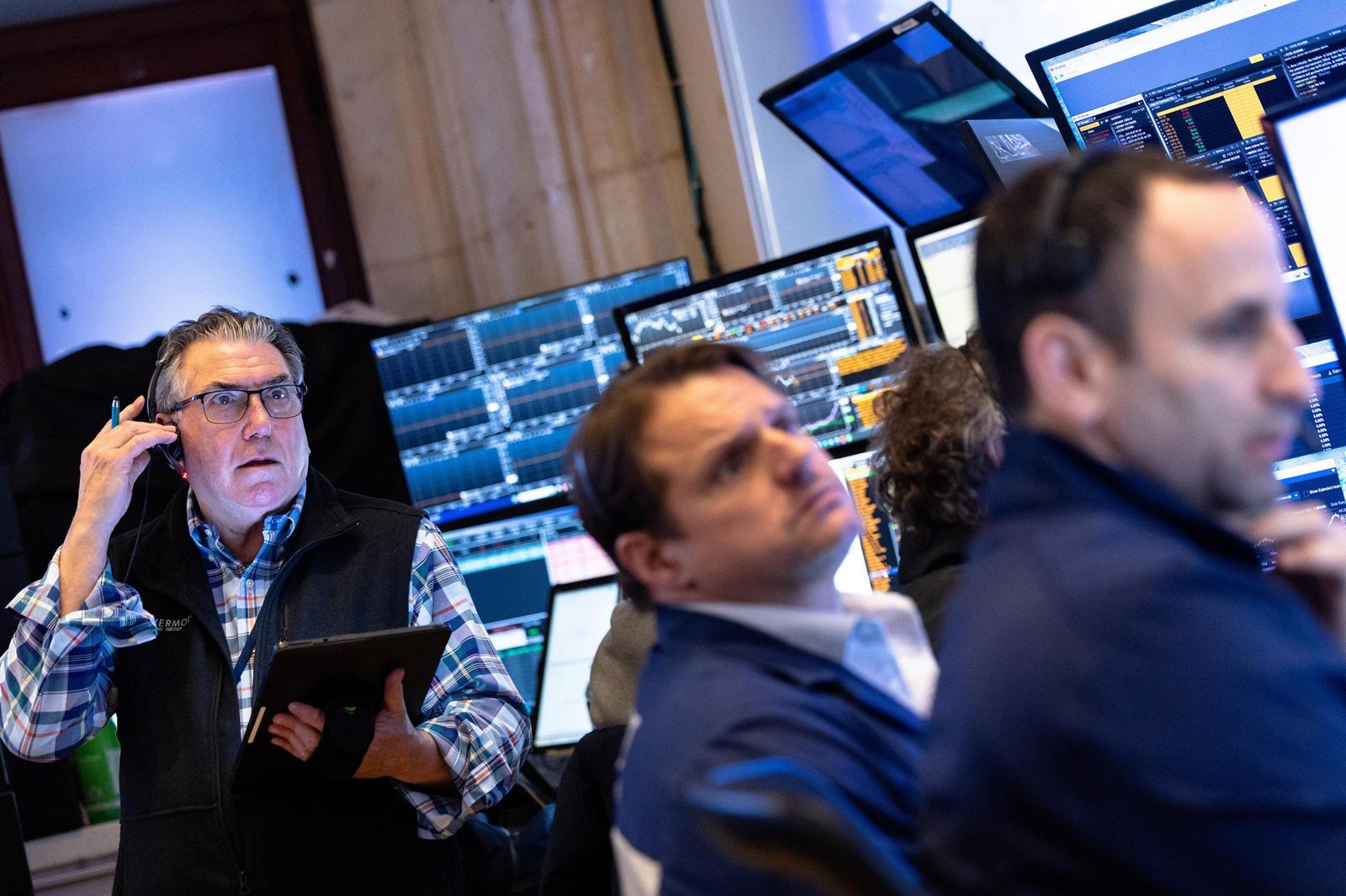 Traders work on the floor of the New York Stock Exchange during morning trading on April 3, 2025, in New York City. (Michael M. Santiago/Getty Images North America/TNS)