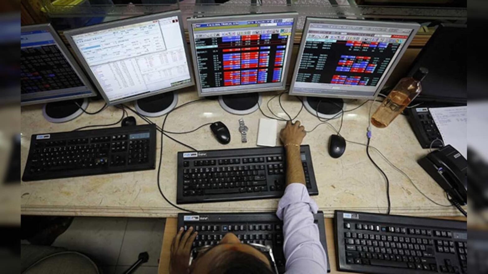 stock-market-live-updates,-sensex-today:-sensex,-nifty-open-flat-amid-us-iran-tensions