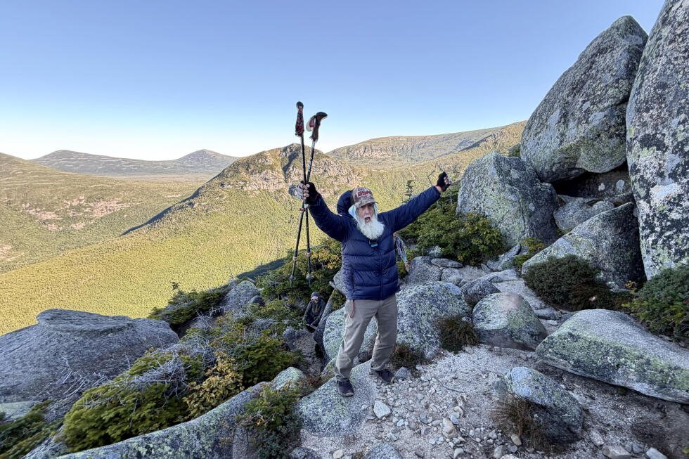 ‘grey-beard’-sets-the-record-as-the-oldest-appalachian-trail-hiker