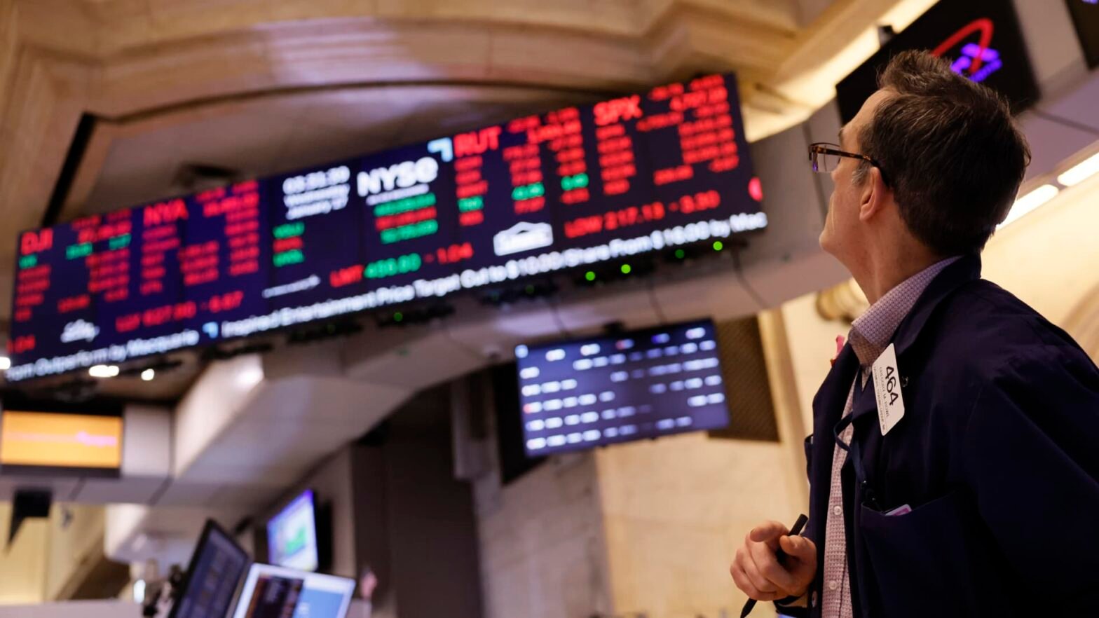 stocks’-losing-streak,-iran-strikes,-dell-earnings-and-more-in-morning-squawk