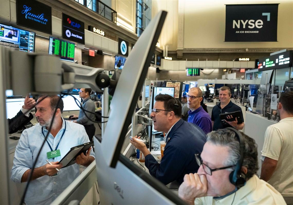 stocks-drift-on-wall-street-amid-jobs-market-updates,-renewed-fighting-in-us.-war-with-iran